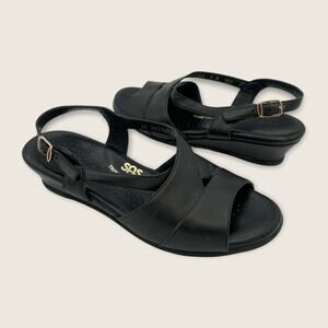 SAS Caress Strappy Goldtone Buckle 1.5" Black Leather Wedge Sandal J232349 7